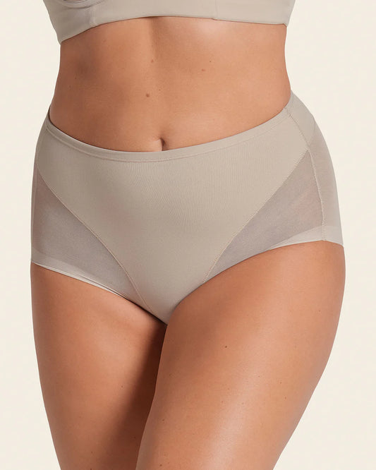 Leonisa (Truly Undetectable Comfy Shaper Panty) Ref: 012657