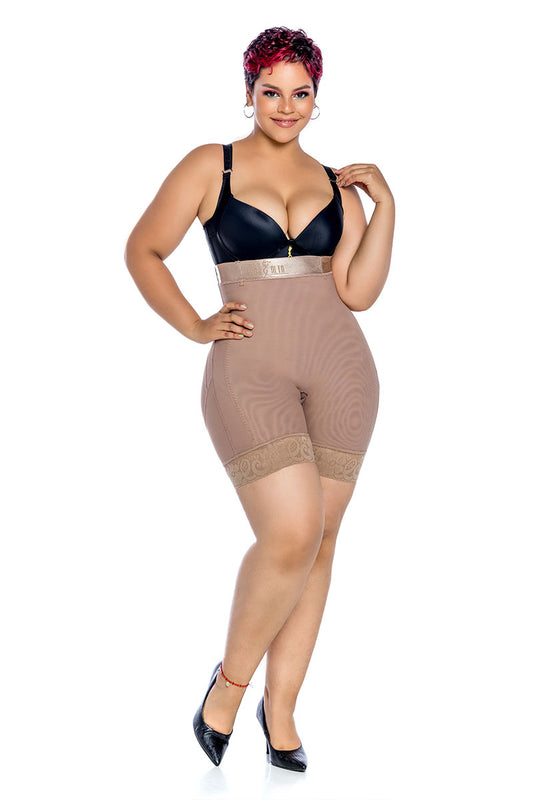 GAMA ALTA SHORT MAGIC , LINEA MOLDEADORA) REF:200